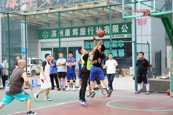 正在为这些
