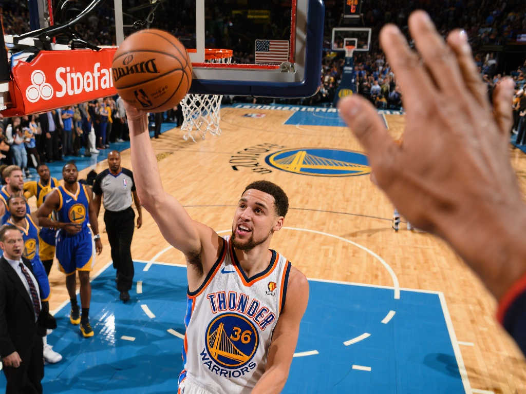 是他在寻求 是他在寻求